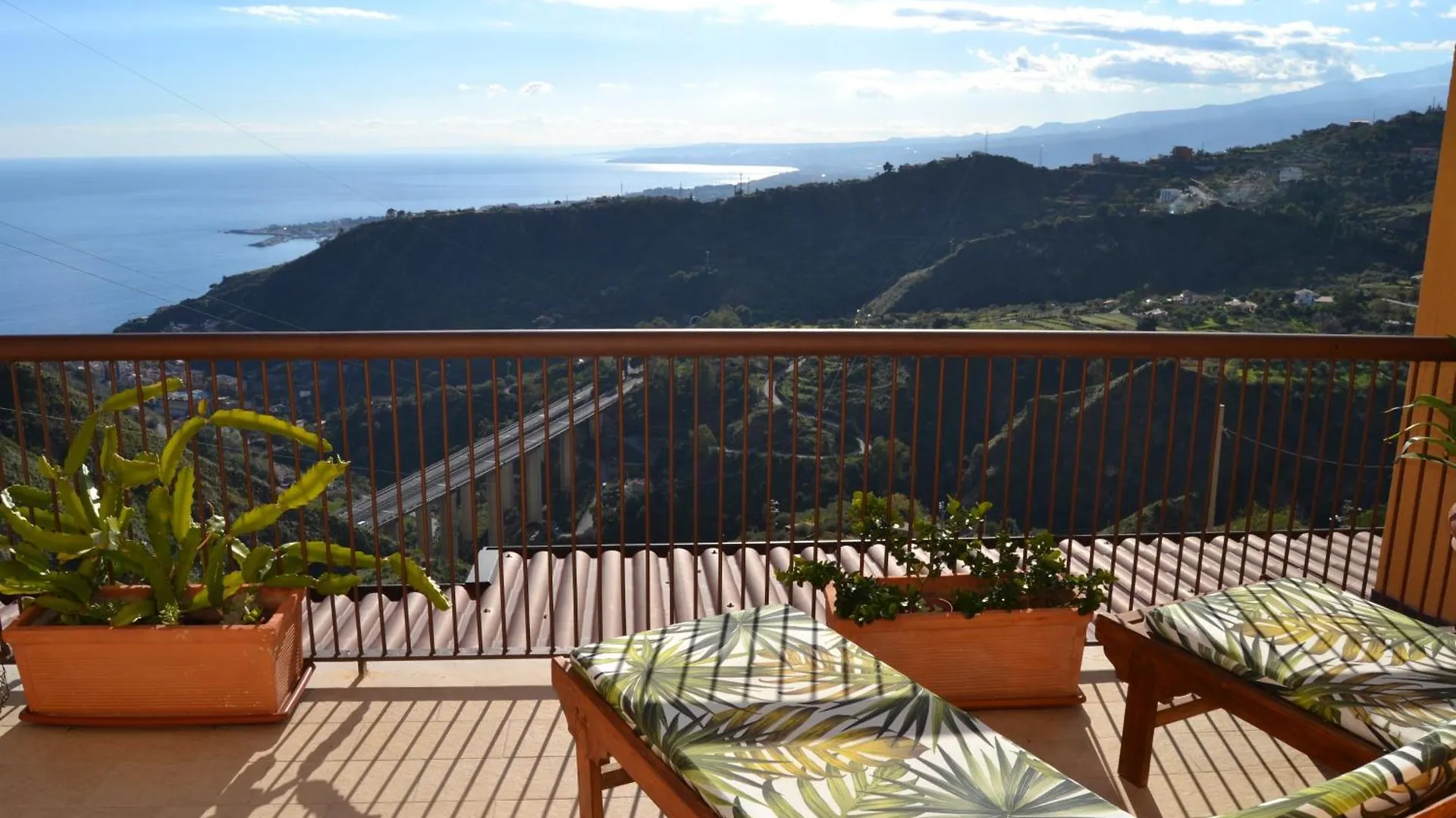 Tao Enjoy Suite Taormina 0*,  Italia